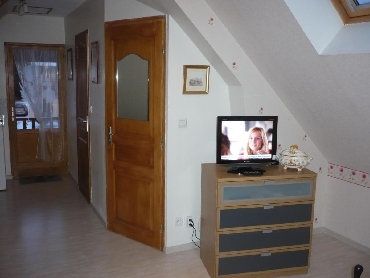 Chambre D'Hote Equipee En Studio Molliens-Dreuil Екстериор снимка